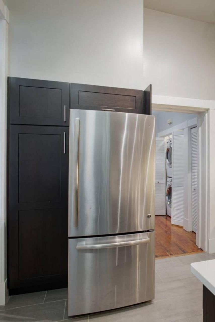 420Waldburg A - Modern Apt With Southern Charm Blocks From Forsyth Apartman Savannah Kültér fotó