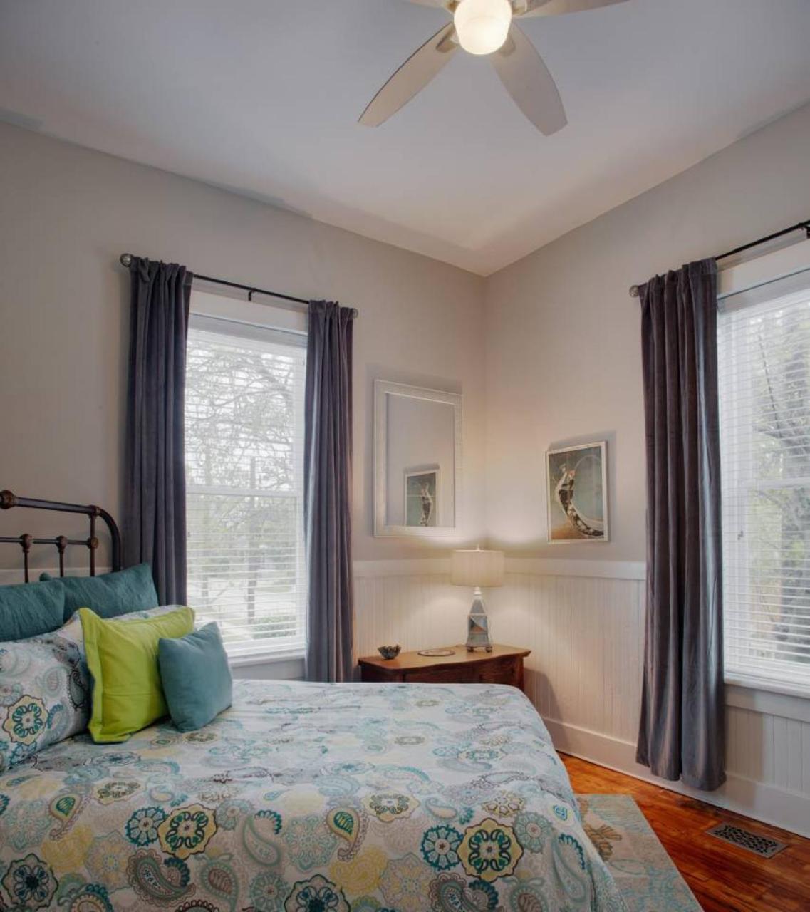 420Waldburg A - Modern Apt With Southern Charm Blocks From Forsyth Apartman Savannah Kültér fotó